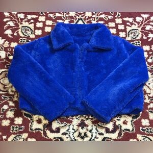 Size XL - Vibrant Blue Faux Fur Cropped Jacket